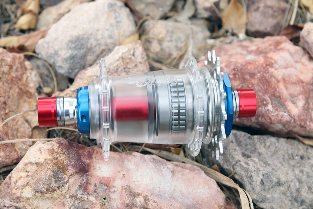 IB14 Onyx Racing Products Hubs Offer Instant, Infinite Engagement w