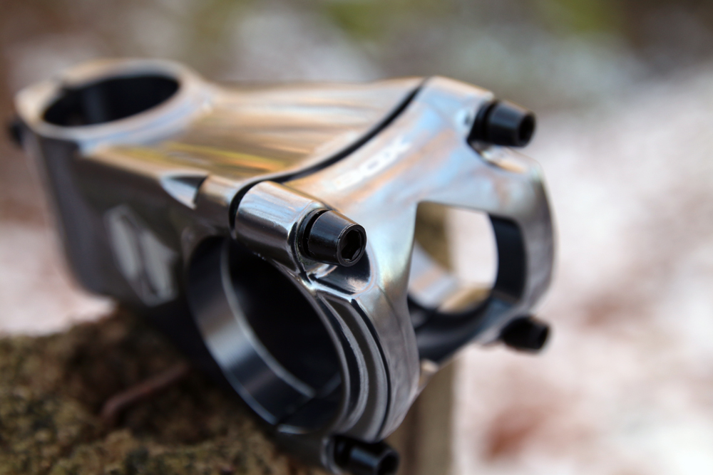 First Look Box Components 35mm MTB Cusp Stem and Carbon X Bar Bikerumor