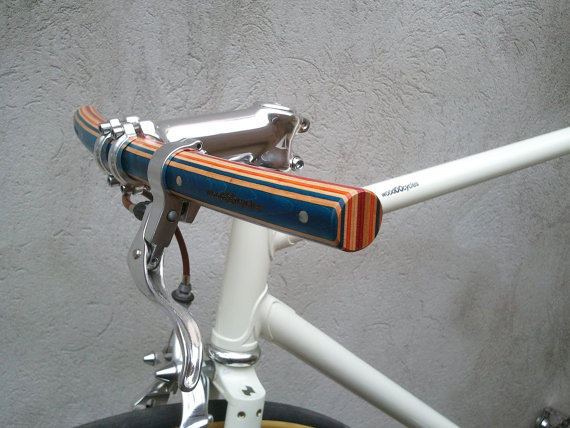 Found Woodoocycles Crafts Bike Parts Out Of Wood Branches Into Woodoocycles Wooden Handle Bar Pedals Bike Stand 9
