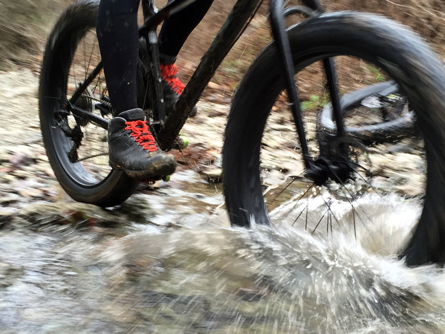 winter mountain biking shoes review giro alpineduro winter cycling boots updated winter mountain biking shoes review giro alpineduro winter cycling boots updated
