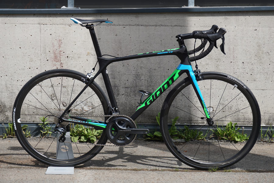 2016 Giant TCR Advanced racing road bikes hit the peloton thinner, lighter & comfier Bikerumor