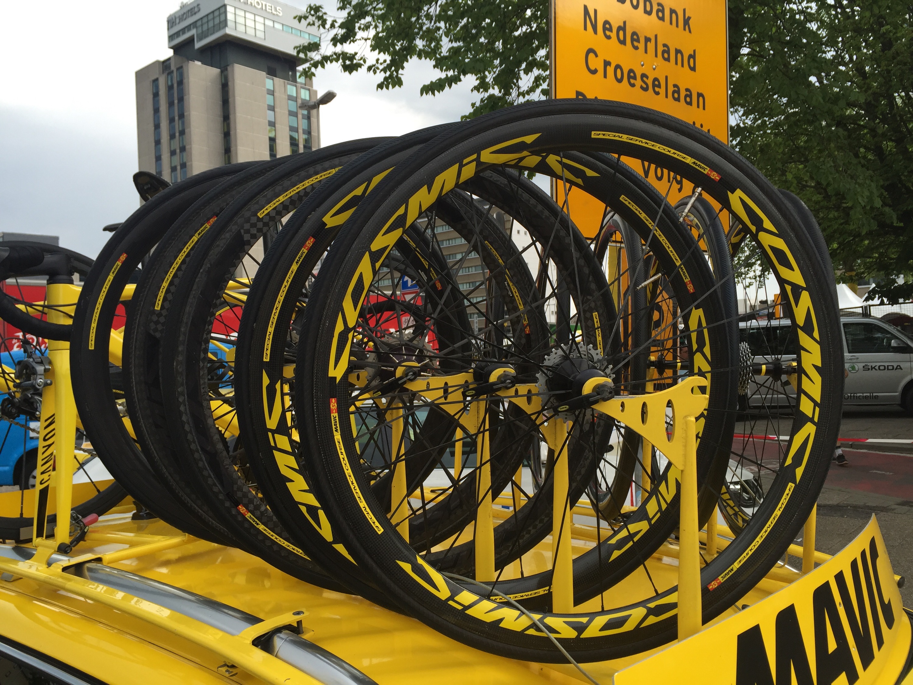 TDF2015 Tech What's on those Mavic neutral support bikes? Bikerumor