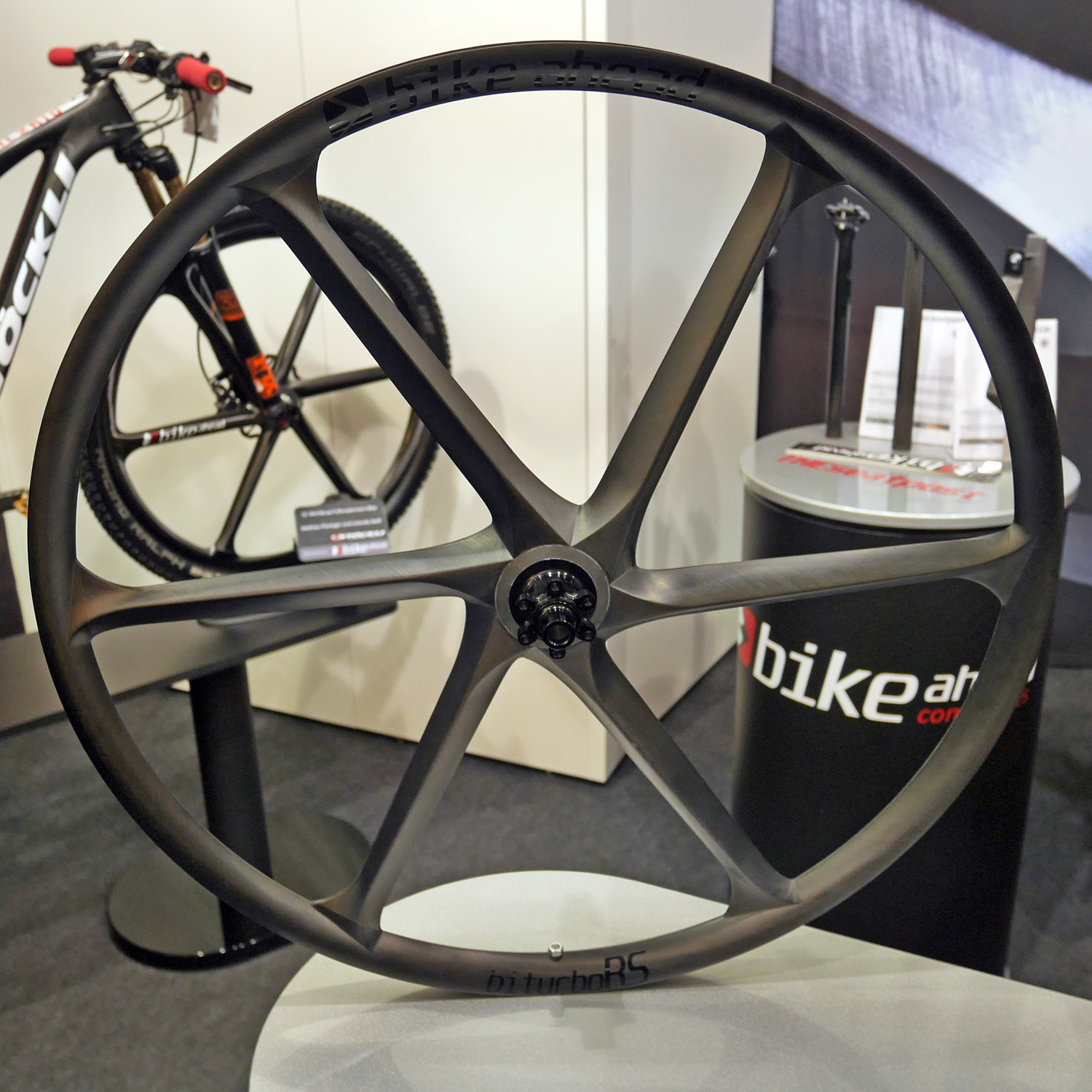 EB15 Bike Ahead's 1kg AC One XC Wheelset, plus more for Road and Trail