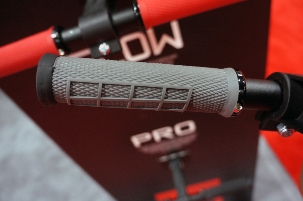 IB15 ODI Gets a Grip on Single Lock Ons with New Asymmetric Elite