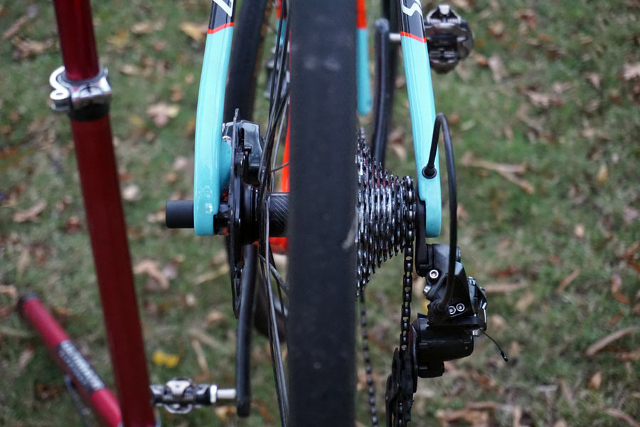 specialized roubaix thru axle