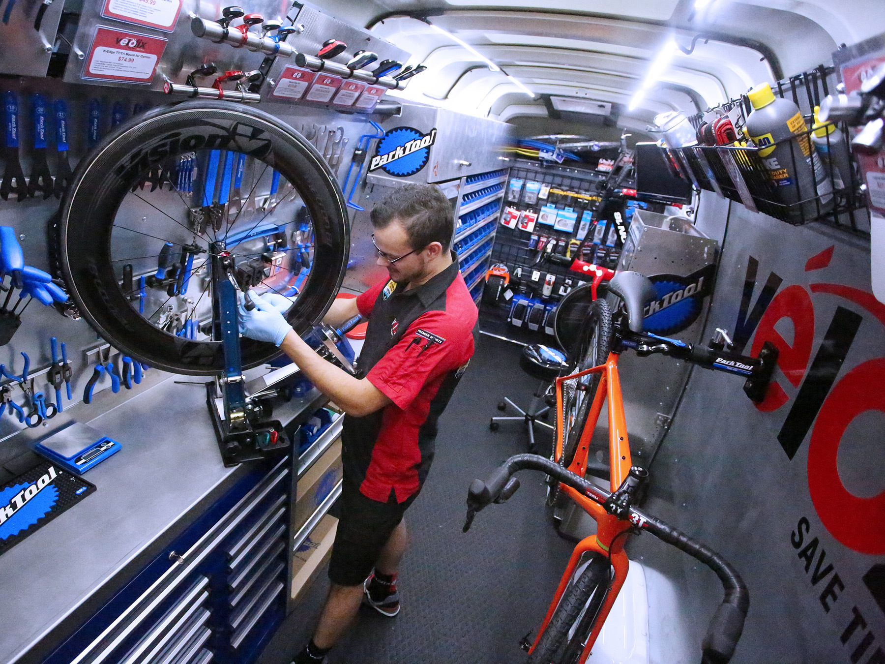 Velofix grows mobile shop network across US & Canada - Bikerumor