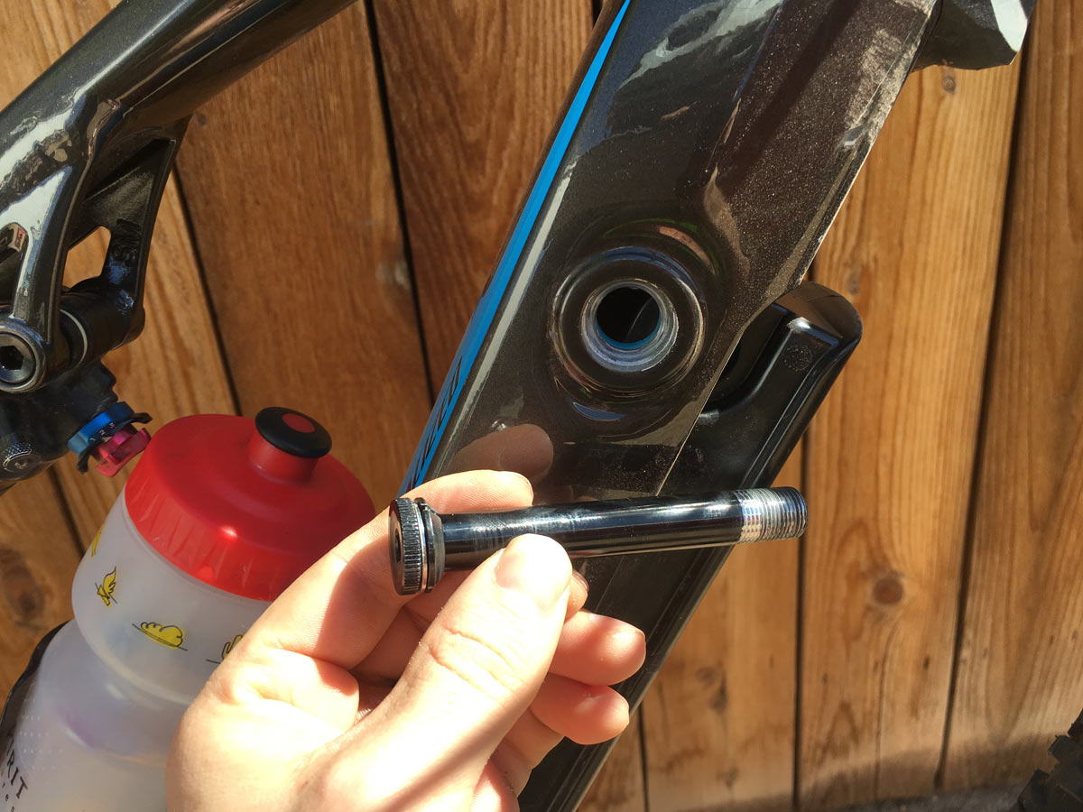 Hands On: Specialized Turbo Levo FSR Expert 6Fattie ...