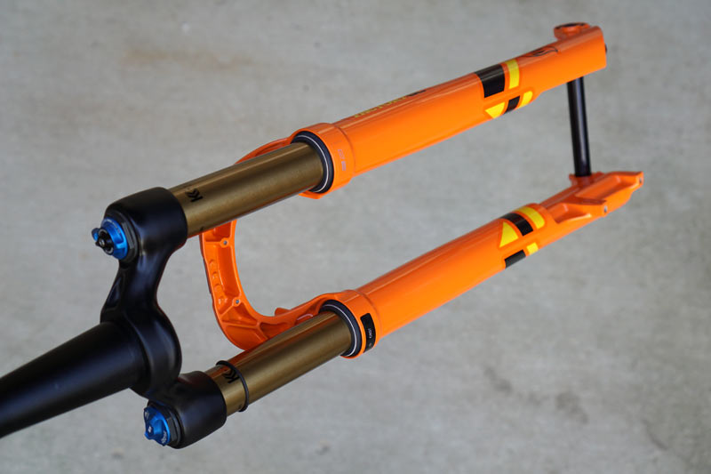 First Look! Fox 32 SC ultralight (and narrow) XC suspension fork