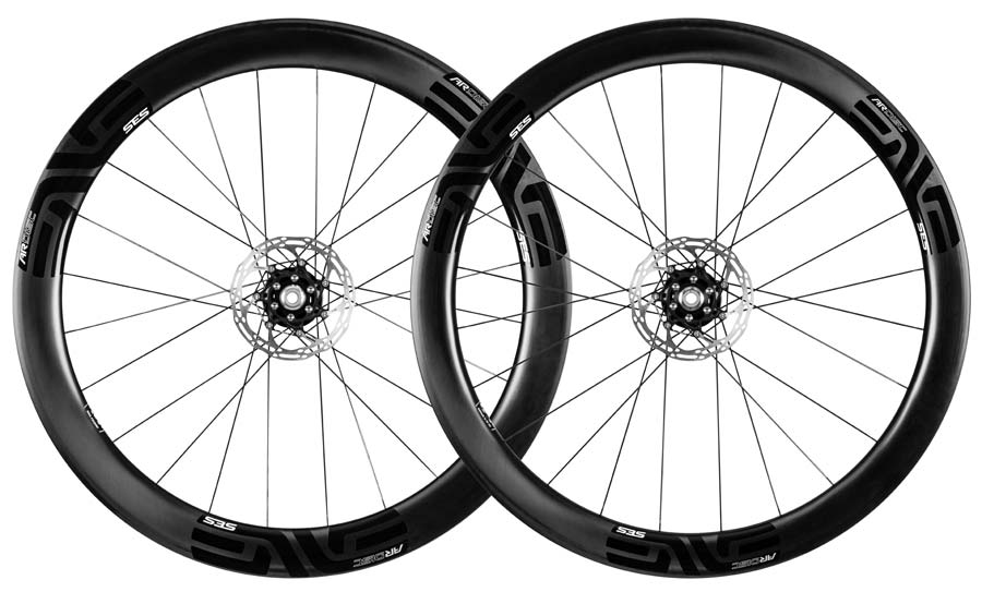New ENVE SES 4.5 AR Disc makes aero road bike wheels wider to match