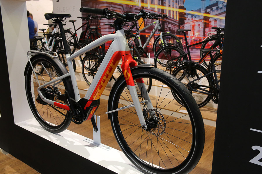 Voorzieningen verhoging Bedoel E-bike Madness: A sea of batteries and motors from Friedrichshafen to Las Vegas - e-Bikerumor Voorzieningen verhoging Bedoel E-bike Madness: A sea of batteries and motors from Friedrichshafen to Las Vegas - e-Bikerumor