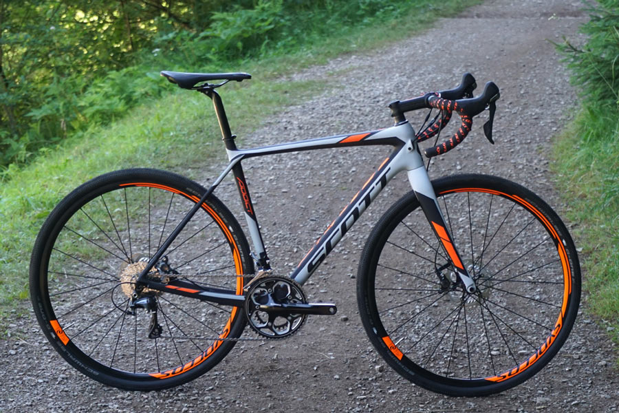 Risultati immagini per Scott Addict Gravel Disc