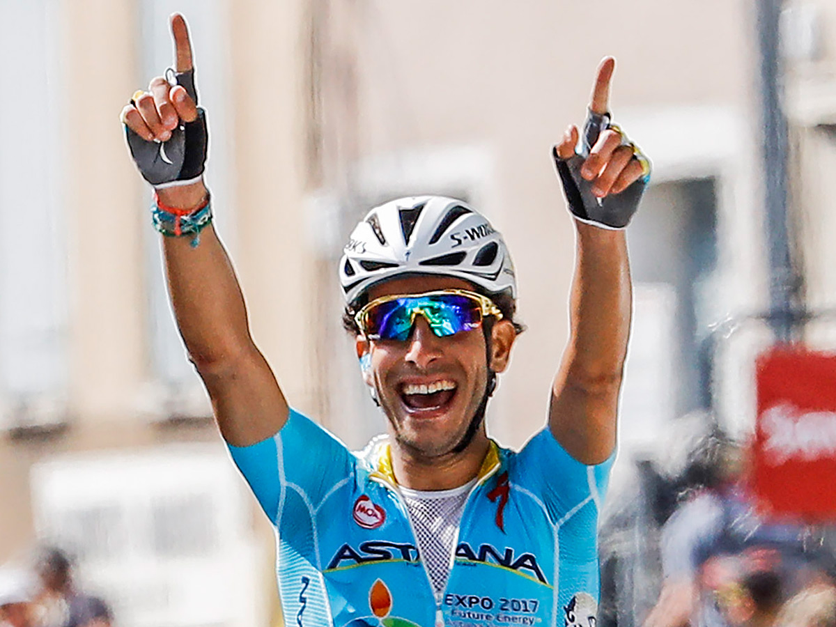 EKOI_Perso Evo4_performance sunglasses_Fabio Aru_Dauphine_photo Luca Betteni_gold