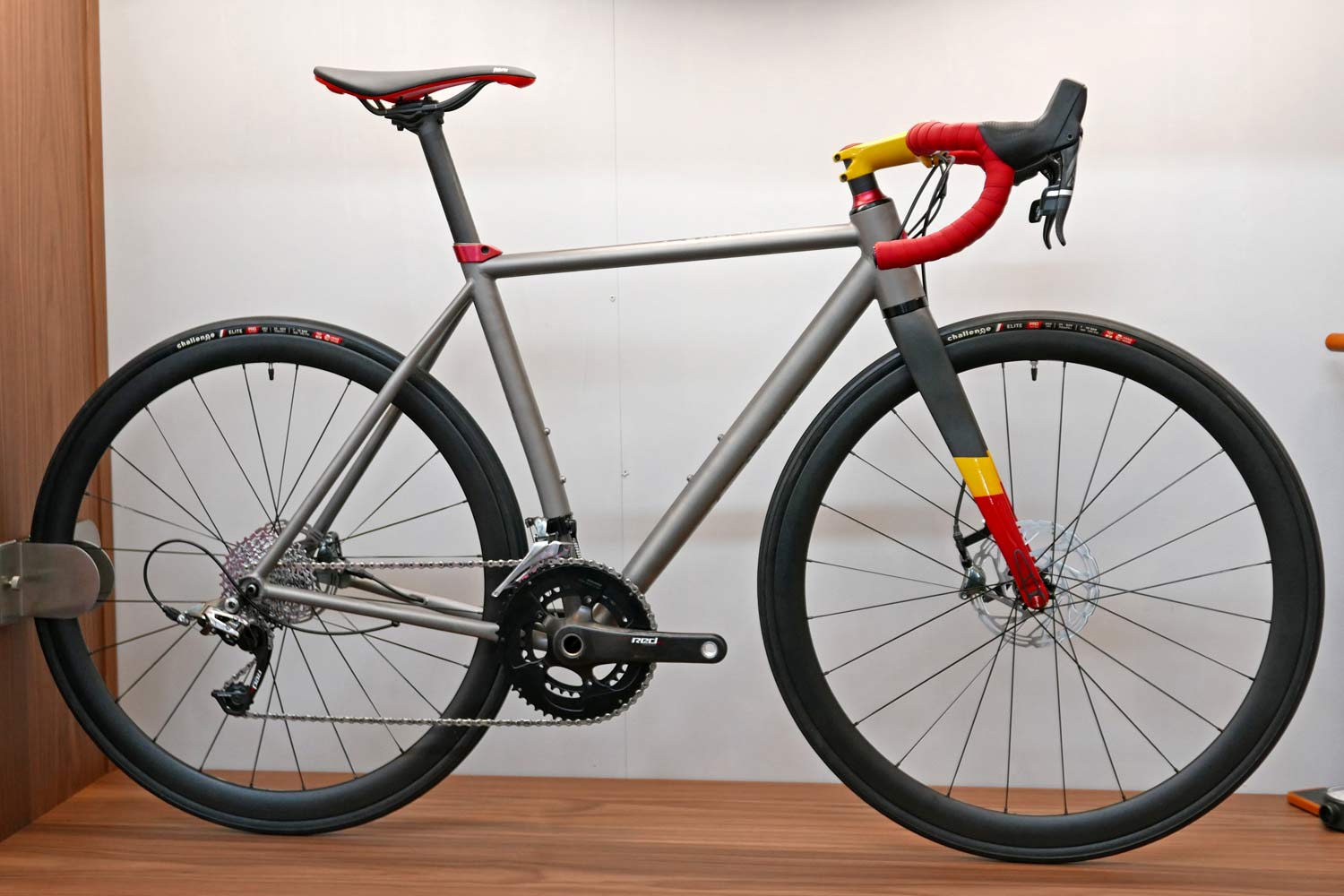 Custom Paint Carbon Bike Custom Paint Carbon Bike