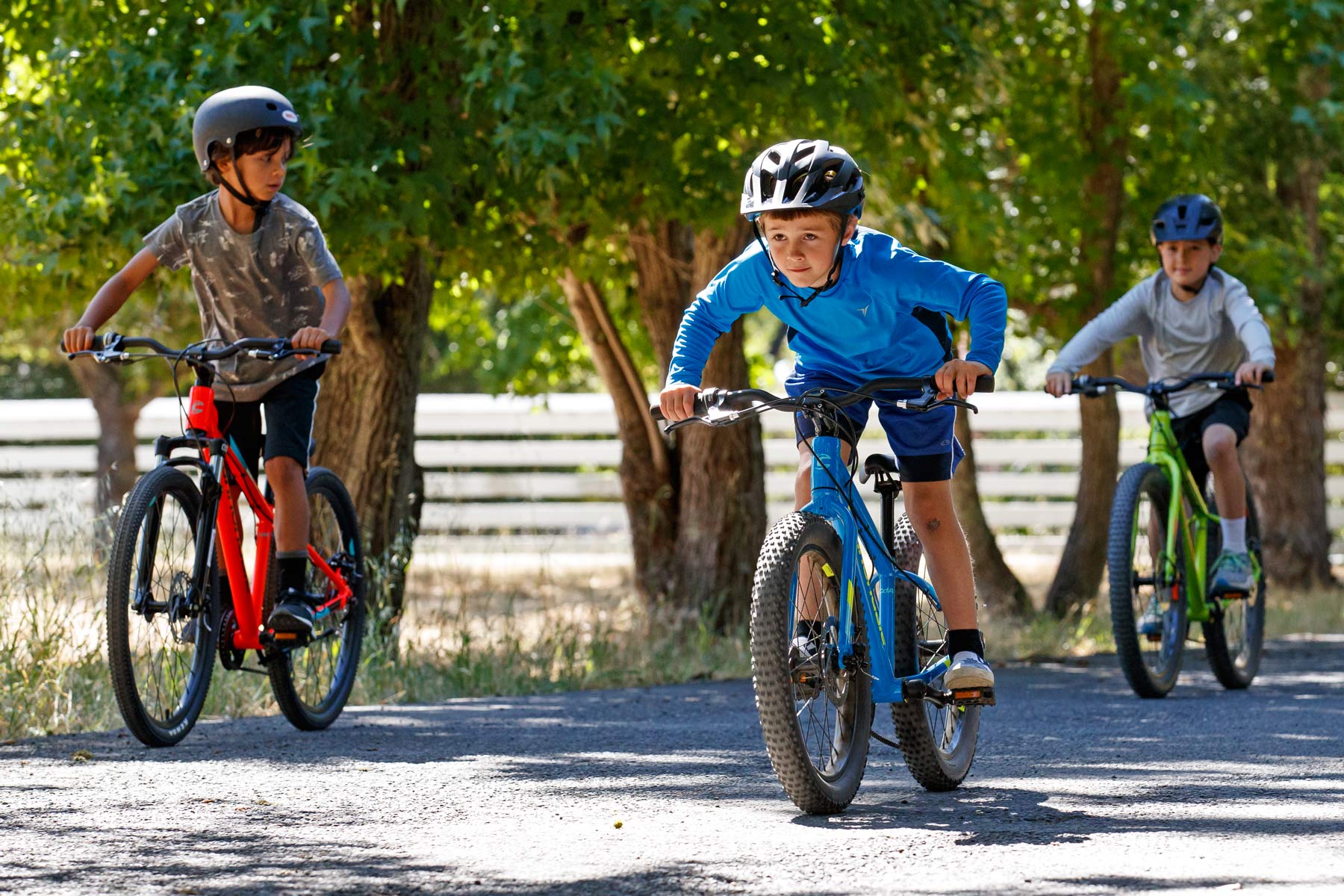 Toddlers ride Kid  Correct on a Lefty with Cannondale Trail 