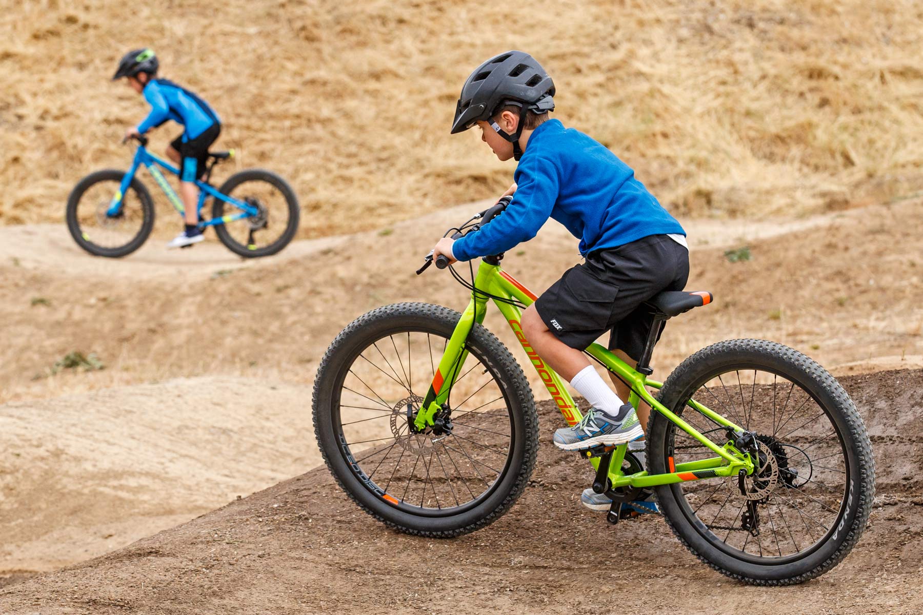 Toddlers ride Kid  Correct on a Lefty with Cannondale Trail 