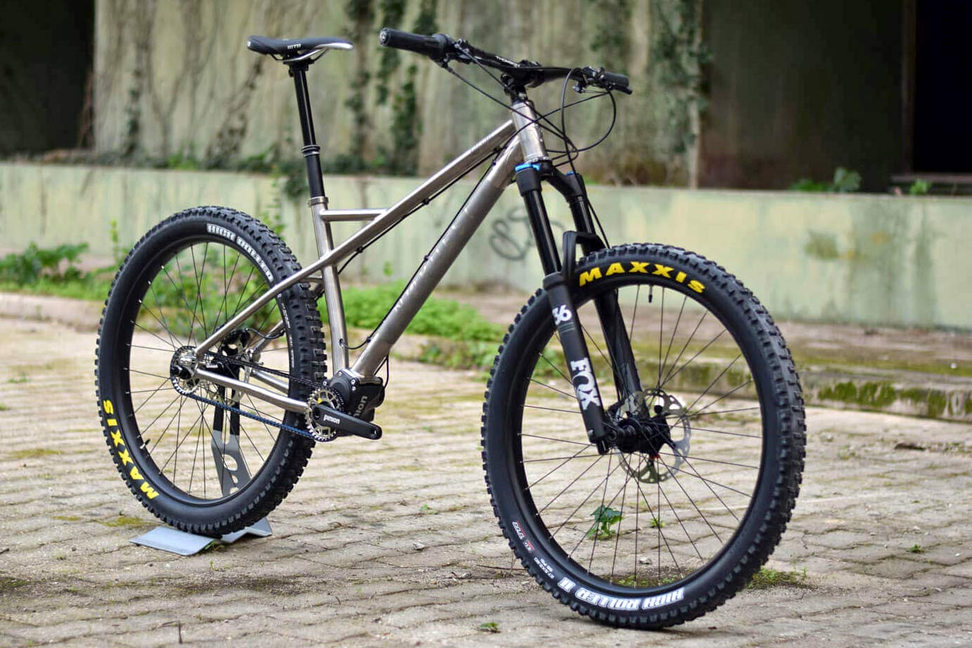 Nordest Lacrau Ti gears up with Pinion powered 27.5+ hardtail mountain bike  Bikerumor