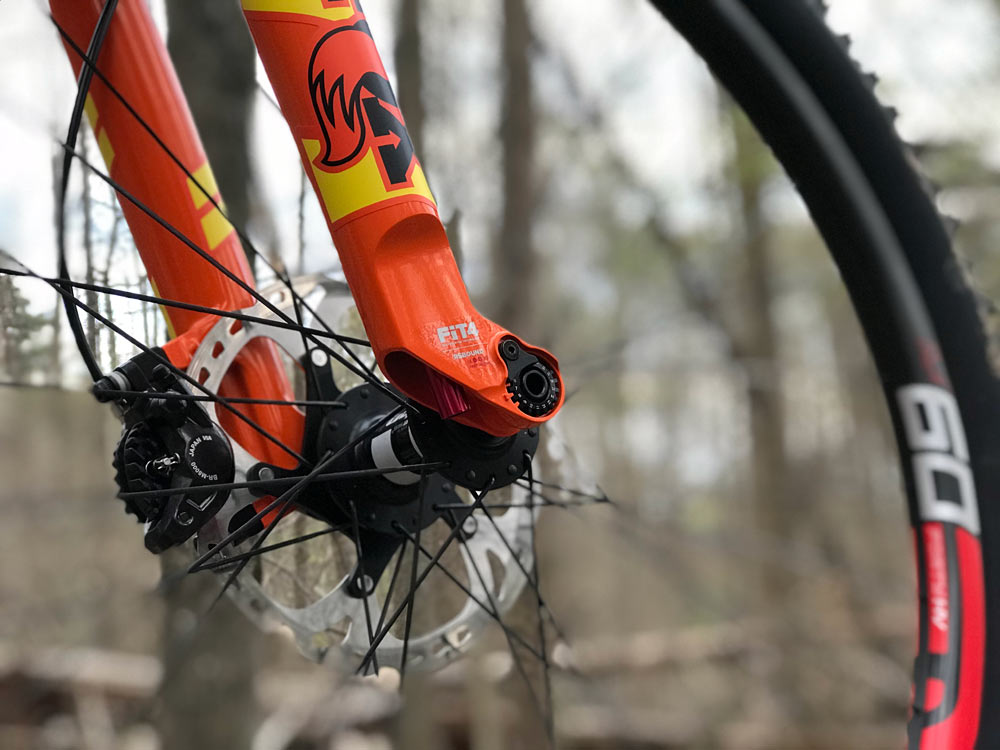 2019 Fox 34 SC 120mm lightweight trail mountain bike suspension fork first look details and weight