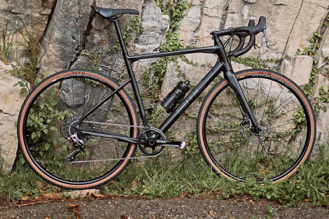 BMC-Roadmachine-X_aluminum-1x-endurance-