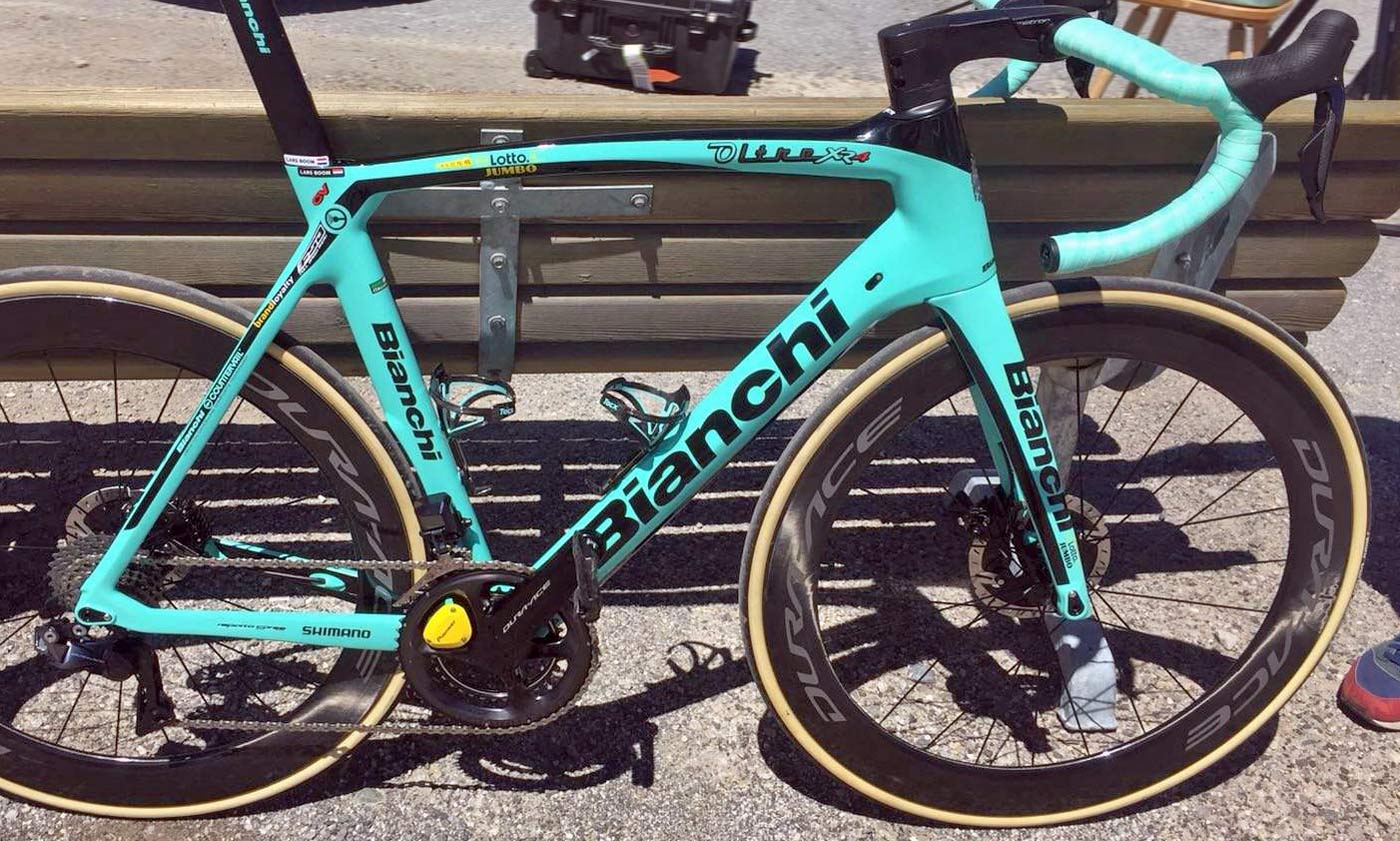bianchi lays countervail up for road discs with new oltre