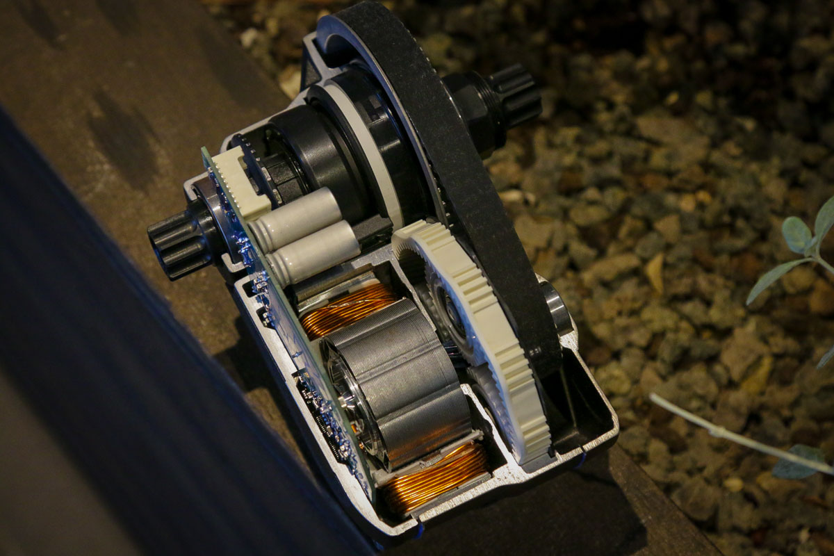 specialized 2.1 motor Cinosural International School