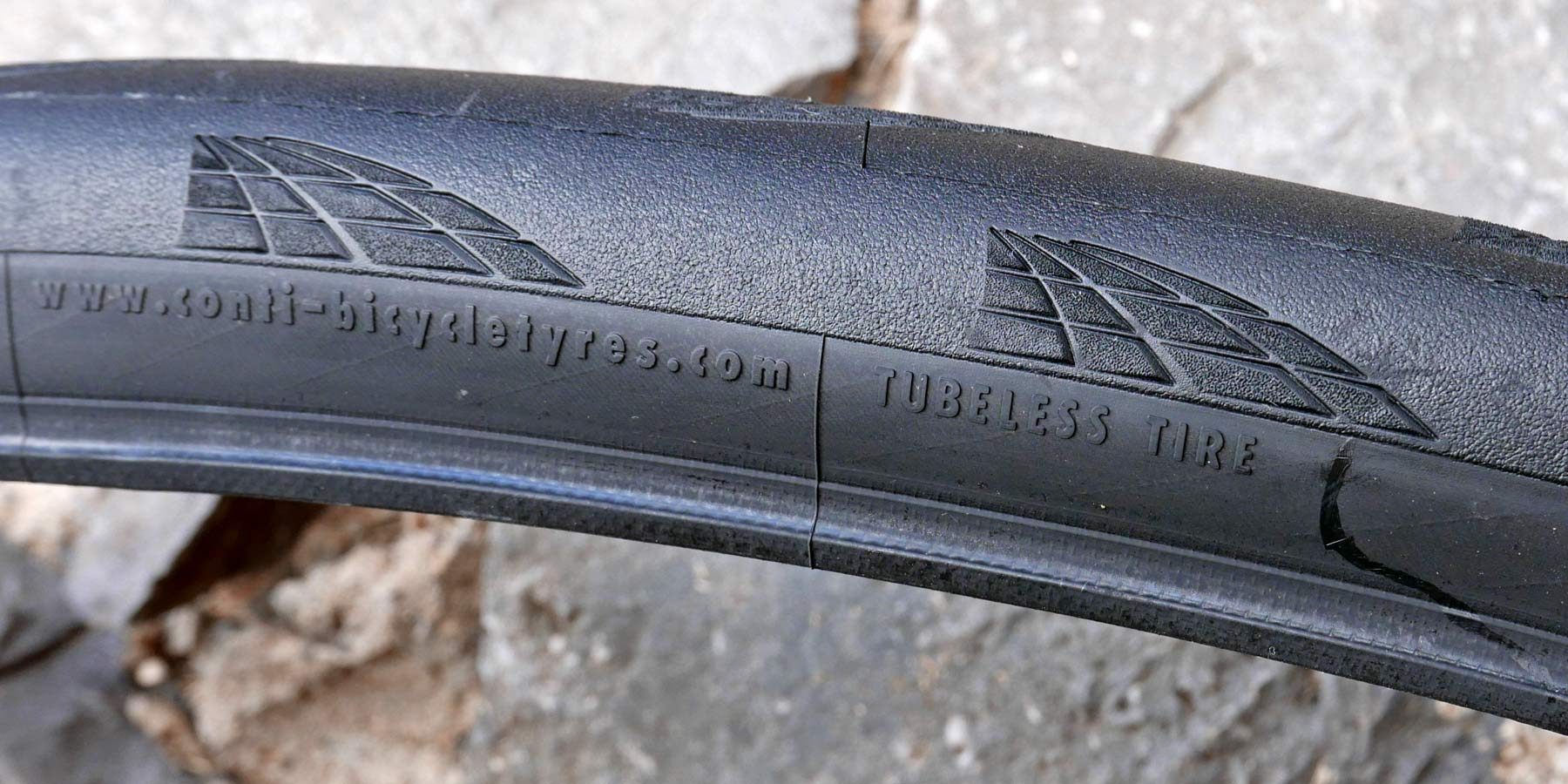 Continental GP 5000 TL goes tubeless, finally! New, modern benchmark